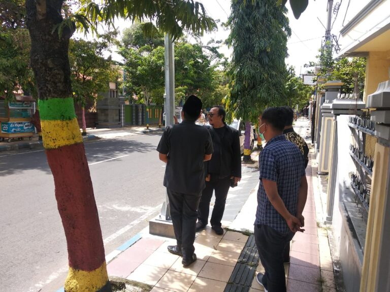 Komisi I mengadakan Monitoring program PJU Jl. Balaikambang