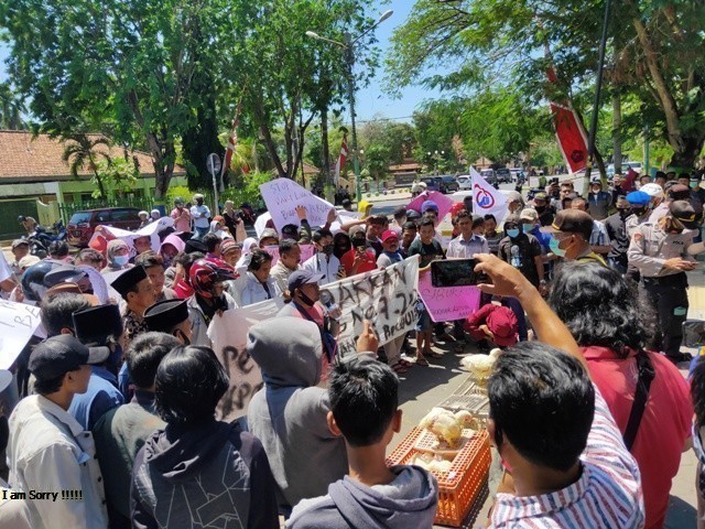 Demontrasi Oleh FORMAASI terkait Permendag No. 7 Tahun 2020
