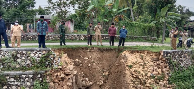 Sidak komisi III Terkait Longsor didesa Toronan