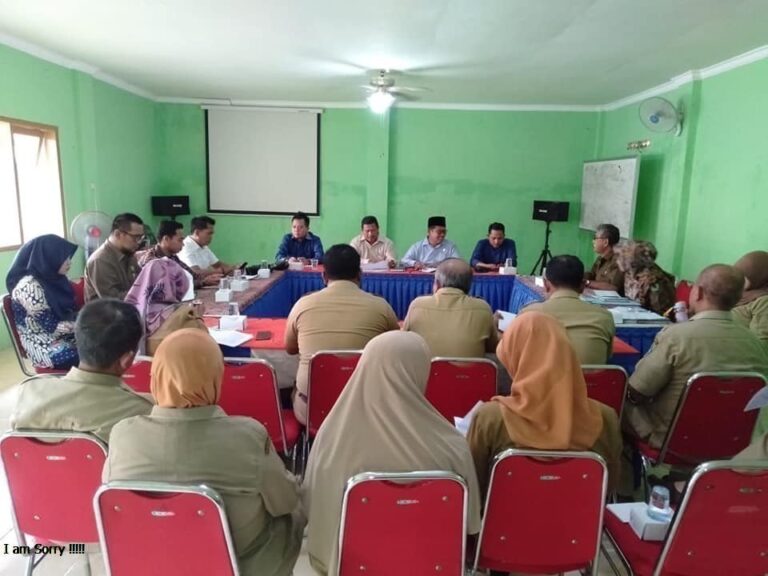 Monitoring Dan evaluasi Komisi II dengan Dinas Ketahanan Pangan Dan Peternakan