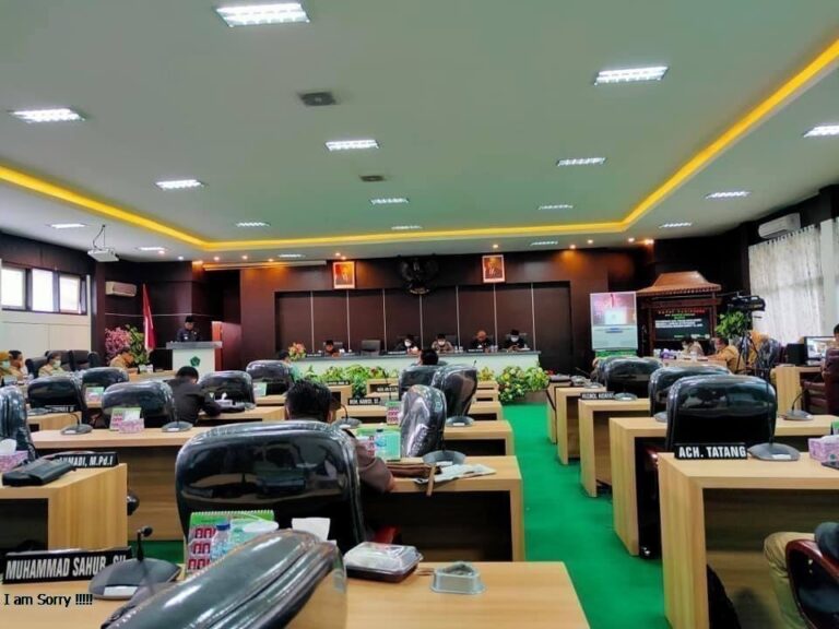 V-Con Pertama Dalam Rangka Penyampaian Nota Penjelasan Bupati Mengenai Laporan Keterangan Pertanggung Jawaban Bupati TA. 2019